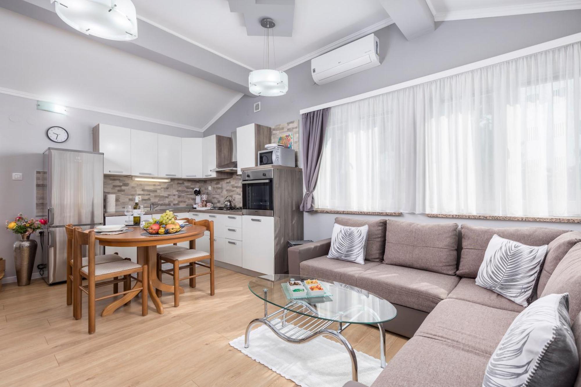 Apartman Slavica Rijeka Eksteriør billede